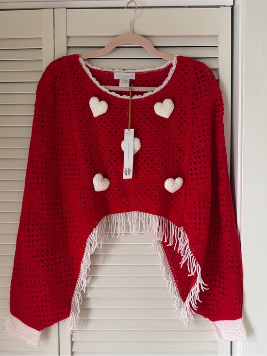 House of Harlow 1960 Sweaters - Red Heart Appliqué Fringe Cropped Cape